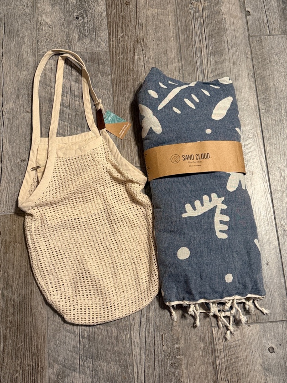 Sand Cloud Blue & Cream Abstract Turle Beach XL Towel + Cream Net Tote Bag